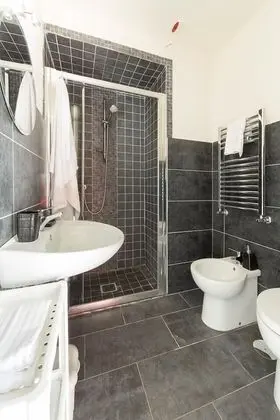 Dört Kişilik Oda, Balkon, Şehir Manzaralı (Porta Nolana)