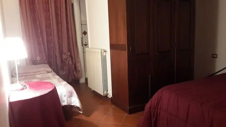 Comfort Tek Büyük Yataklı Oda