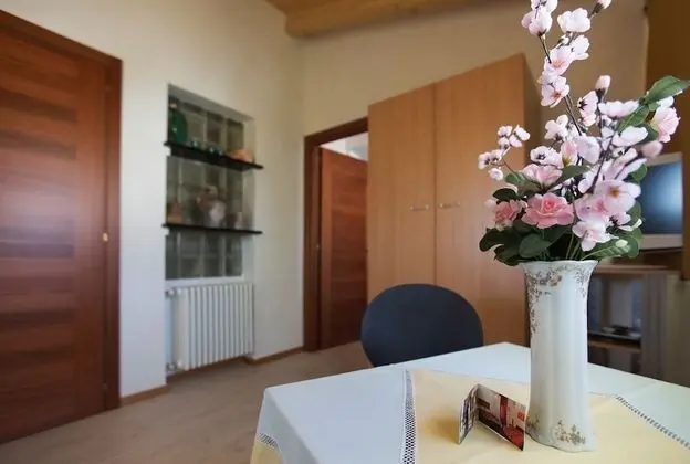 Standard Tek Büyük veya İki Ayrı Yataklı Oda, Bahçe Manzaralı (Oro)