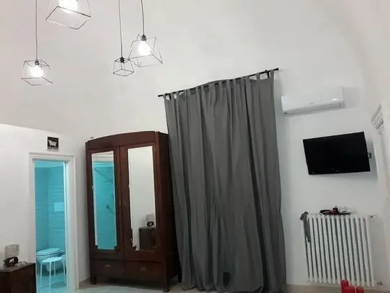 Üç Kişilik Oda, Birden Çok Yatak, Sigara İçilmez