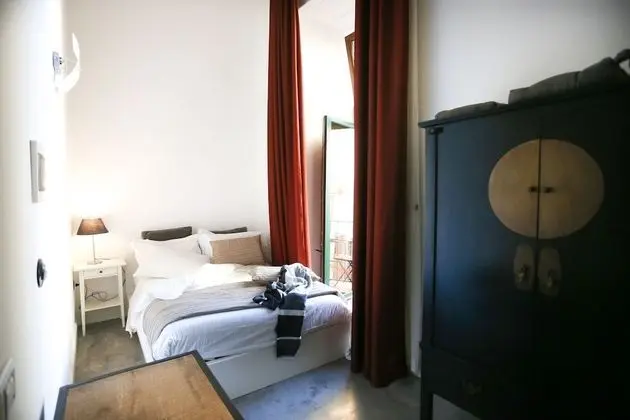 Tek Büyük Yataklı Oda