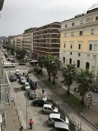 Tek Büyük Yataklı Oda, Şehir Manzaralı