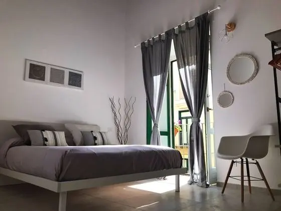 Comfort Tek Büyük Yataklı Oda