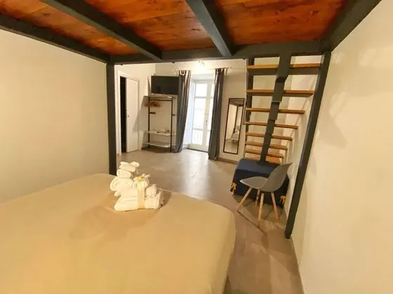 Superior Dört Kişilik Oda