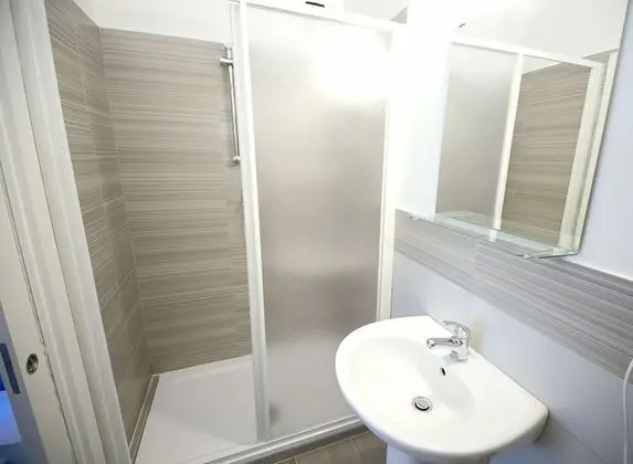 Family Dört Kişilik Oda, Şehir Manzaralı