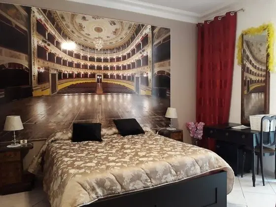 Deluxe Tek Büyük Yataklı Oda, Şehir Manzaralı