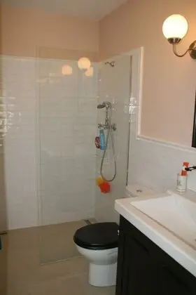 Tek Büyük Yataklı Oda (Tiffany)