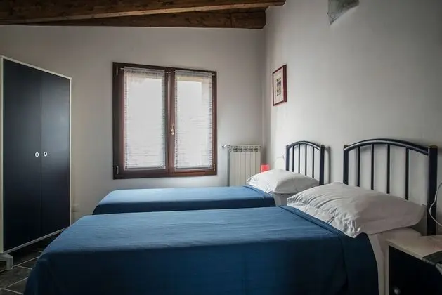 Tek Büyük veya İki Ayrı Yataklı Oda