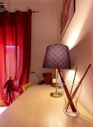 Üç Kişilik Oda (Rosso)