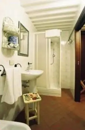 Dört Kişilik Oda, Birden Çok Yatak, Sigara İçilmez