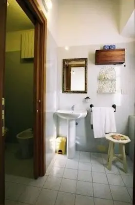 Tek Büyük Yataklı Oda, 1 Büyük (Queen) Boy Yatak, Sigara İçilmez