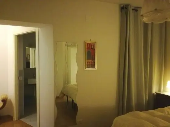 Tek Büyük Yataklı Oda (Castellamare)