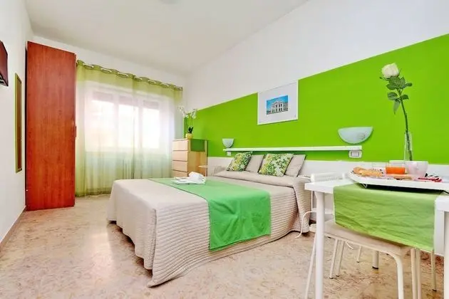 Classic Tek Büyük Yataklı Oda, Ortak Banyo