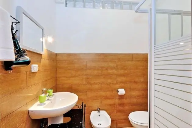 Classic Tek Büyük Yataklı Oda, Ortak Banyo