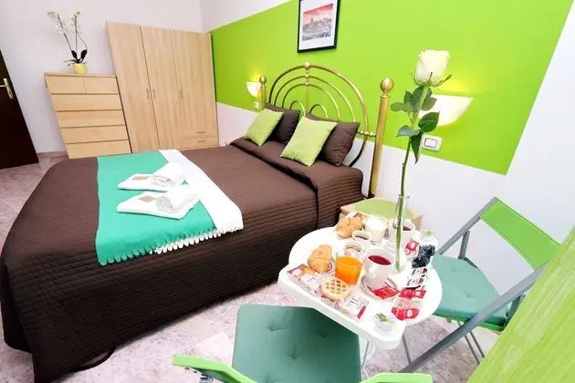 Standard Tek Büyük Yataklı Oda, Ortak Banyo