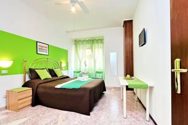 Standard Tek Büyük Yataklı Oda, Ortak Banyo