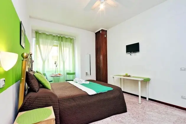 Standard Tek Büyük Yataklı Oda, Ortak Banyo