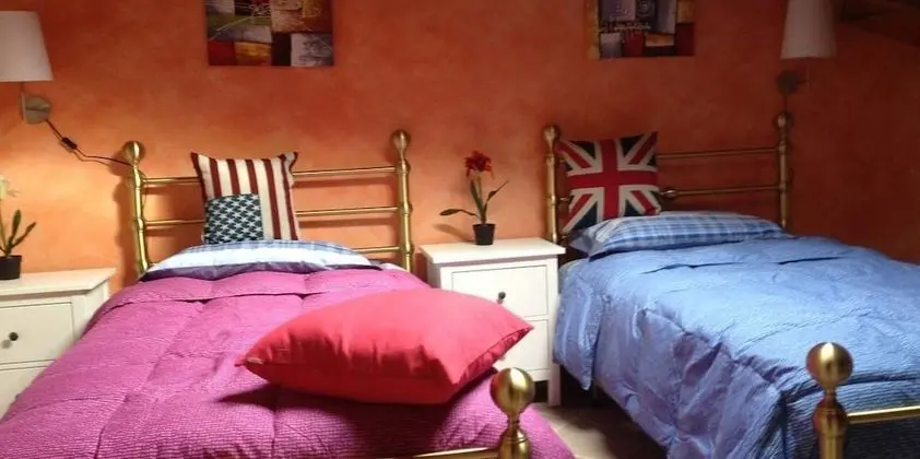 Economy İki Ayrı Yataklı Oda, Ortak Banyo