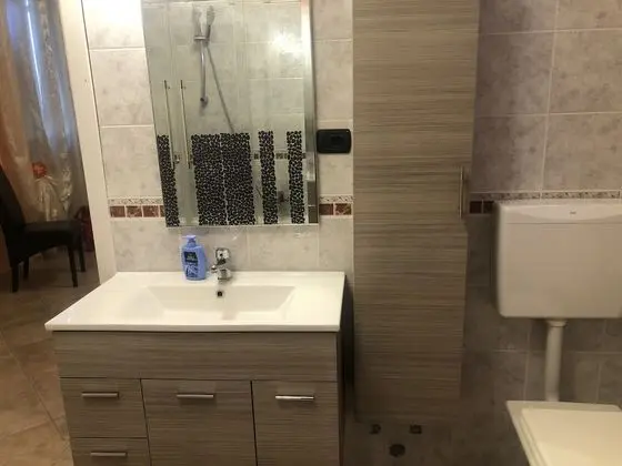 Tek Büyük Yataklı Oda, Banyolu/Duşlu, Dağ Manzaralı