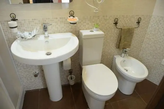 Tek Büyük veya İki Ayrı Yataklı Oda, Özel Banyo