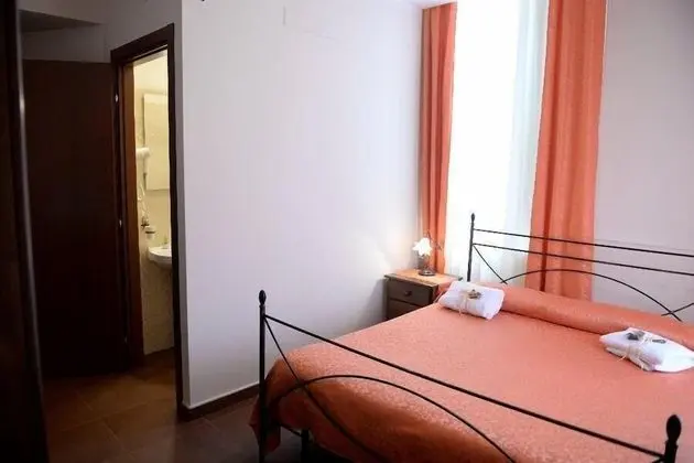 Üç Kişilik Oda, Özel Banyo