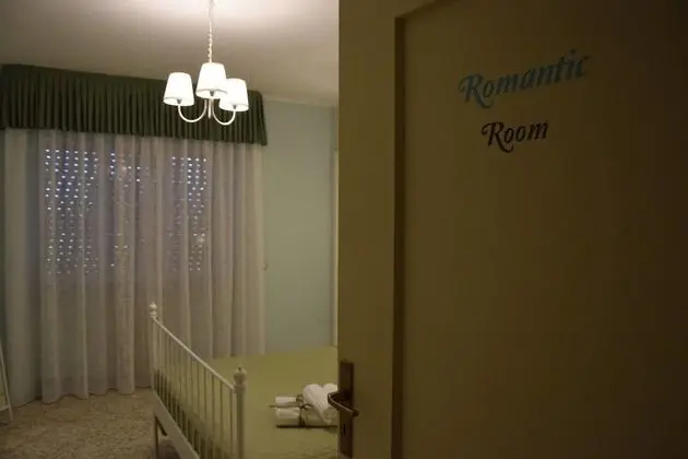 Tek Büyük Yataklı Oda, Bahçe Manzaralı