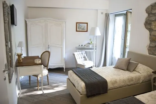 Tek Büyük veya İki Ayrı Yataklı Oda, Özel Banyo