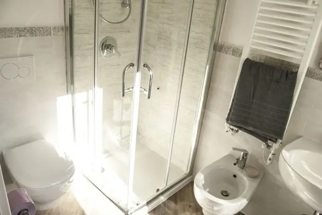 Tek Büyük veya İki Ayrı Yataklı Oda, Özel Banyo