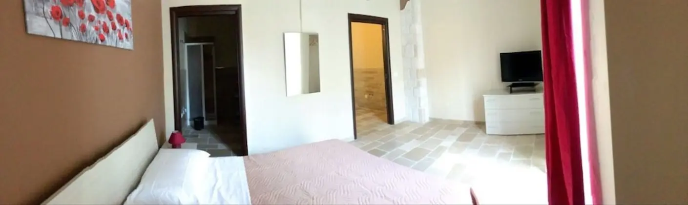 Tek Büyük Yataklı Oda, Balkon