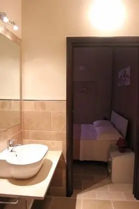 Tek Büyük Yataklı Oda, Balkon