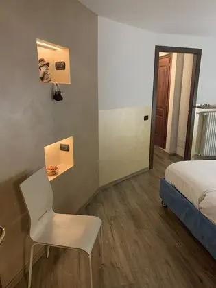 Üç Kişilik Oda