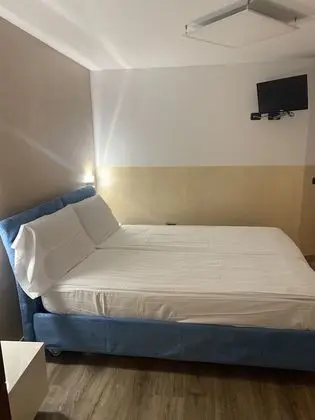 Üç Kişilik Oda