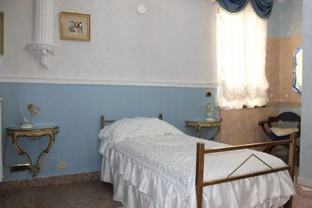 Comfort Tek Kişilik Oda