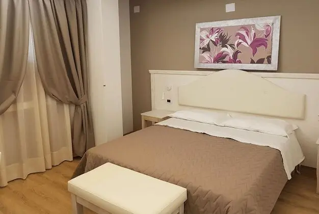 Deluxe Tek Büyük veya İki Ayrı Yataklı Oda