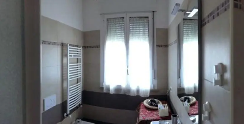 Üç Kişilik Oda, Banyolu/Duşlu