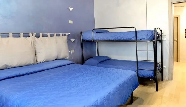 Dört Kişilik Oda, Özel Banyo (External)