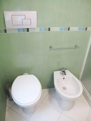 Tek Büyük veya İki Ayrı Yataklı Oda, Özel Banyo (External)