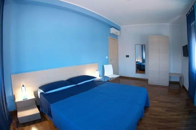 Üç Kişilik Oda, Özel Banyo (External)