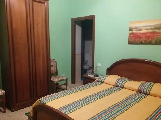 Üç Kişilik Oda