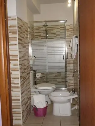 Üç Kişilik Oda, Balkon