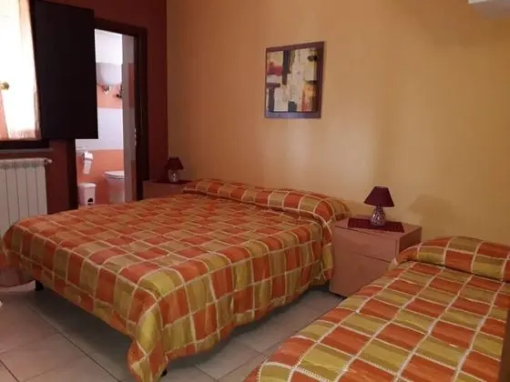 Family Üç Kişilik Oda, Banyolu/Duşlu