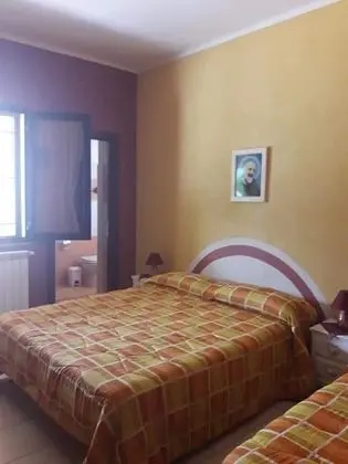 Family Üç Kişilik Oda, Banyolu/Duşlu