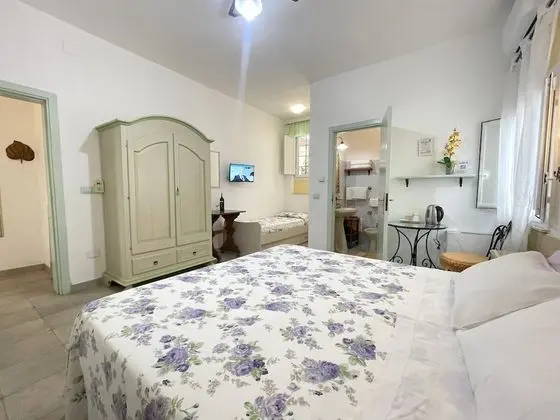 Classic Üç Kişilik Oda