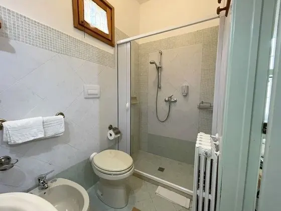 Classic Üç Kişilik Oda