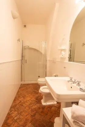 Standard Oda, 1 En Büyük (King) Boy Yatak, Şehir Manzaralı