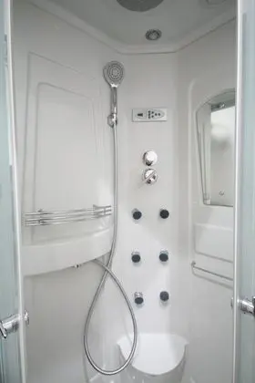 Classic Tek Büyük veya İki Ayrı Yataklı Oda, 2 Tek Kişilik Yatak, Sigara İçilmez, Şehir Manzaralı