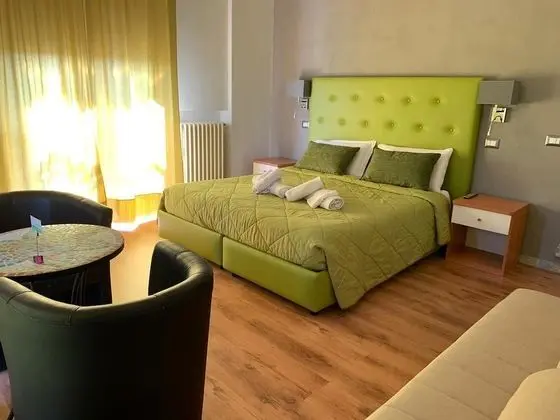 Standard Üç Kişilik Oda