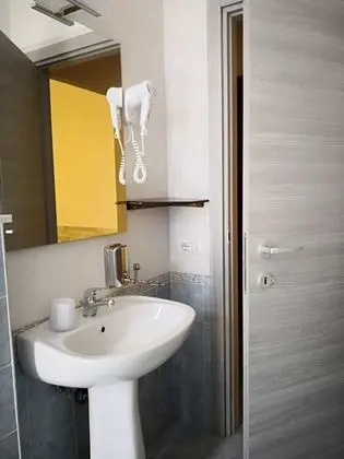 Standard Üç Kişilik Oda