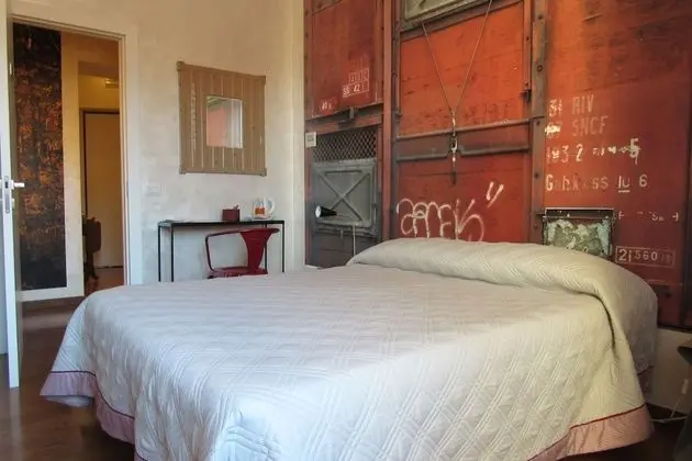 Superior Tek Büyük Yataklı Oda, Şehir Manzaralı (In Treno)