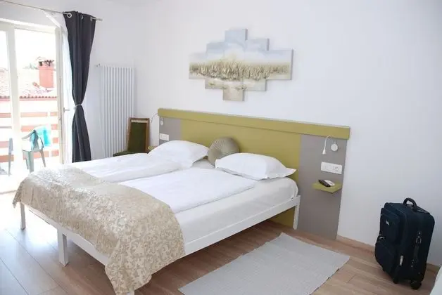 Deluxe Tek Büyük veya İki Ayrı Yataklı Oda, Deniz Manzaralı